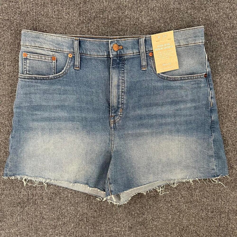 NEW Madewell Women’s High Rise Denim Shorts Raw Hem Lightweight Jeans 32